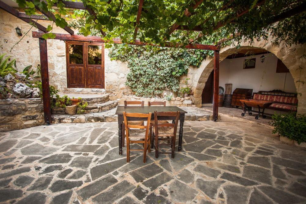 Vasilias Nikoklis Inn Nikoklia Exterior photo